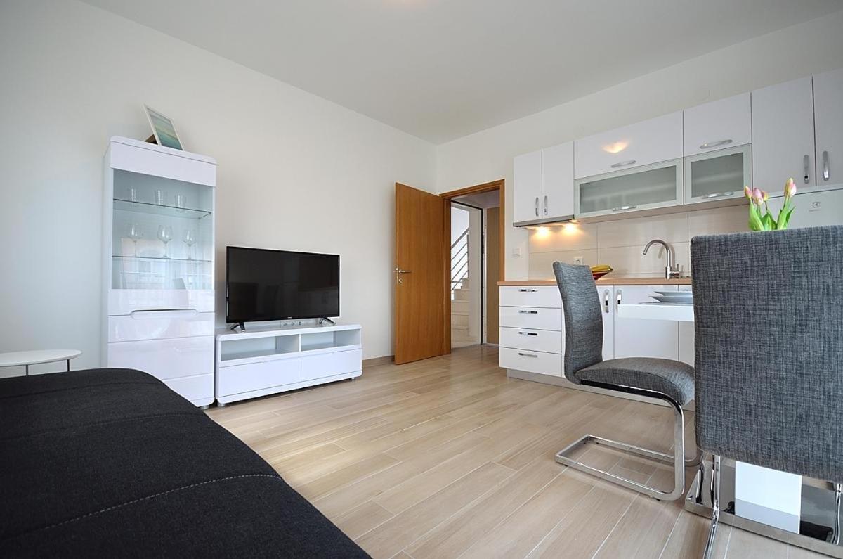 Mila Apartamento Vodice Exterior foto