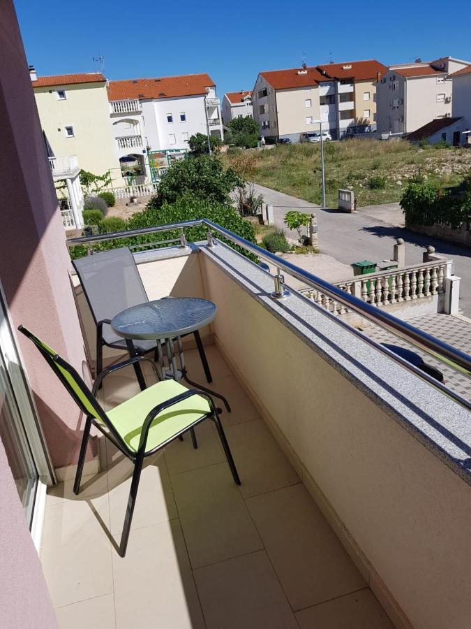 Mila Apartamento Vodice Exterior foto